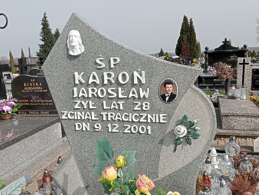 Jarosław Karoń 1973 Mykanów - Grobonet - Wyszukiwarka osób pochowanych